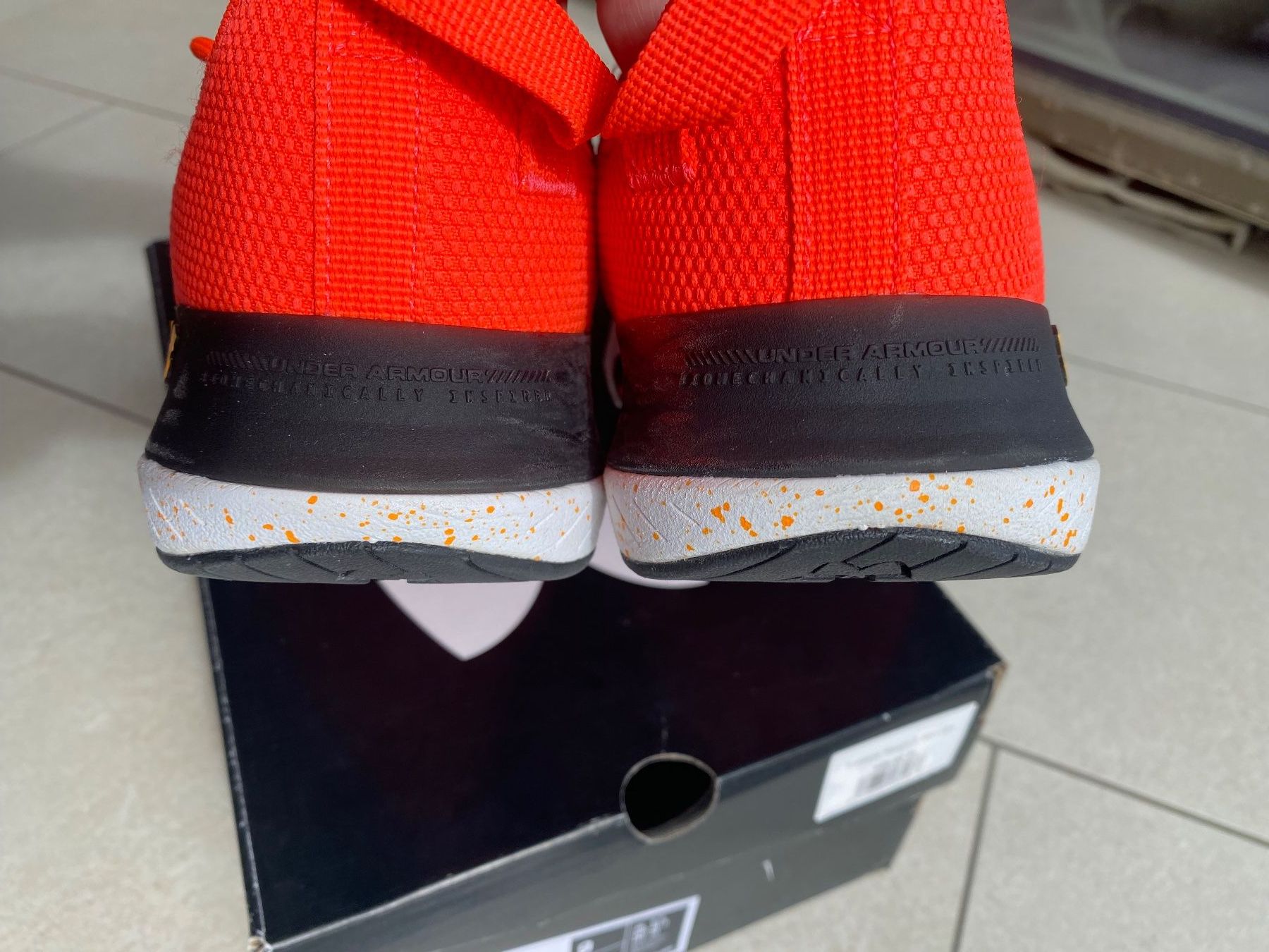 Under Armour Herrenschuhe: Under Armour Neu – Neu und originalverpackt aus Dübendorf von ana_n6b2 1