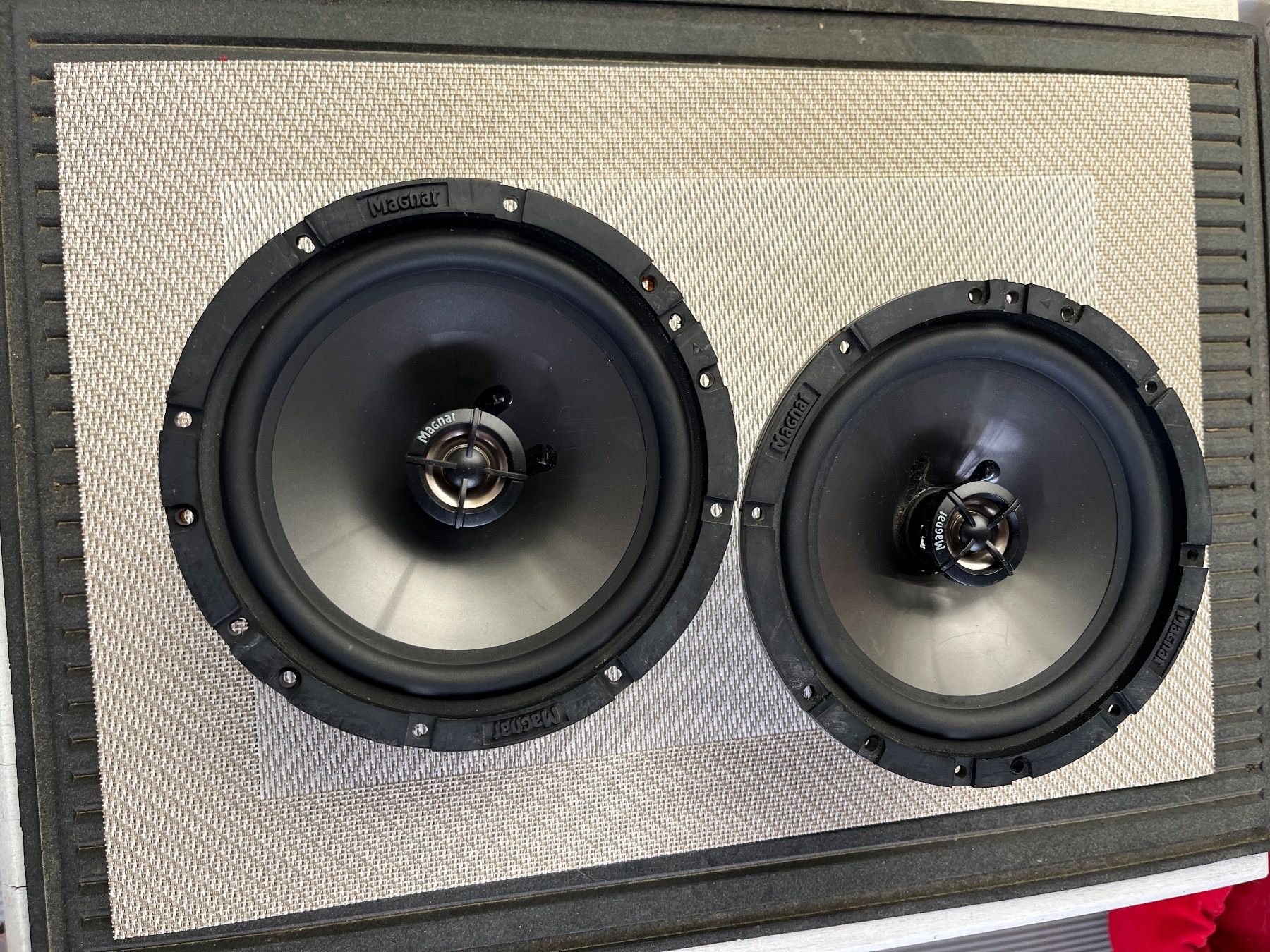 Magnat Casse acustiche: Lautsprecher MAGNAT Stratos 162 – Nuovo (secondo la descrizione) da Muttenz venduto da Bhuebi 1