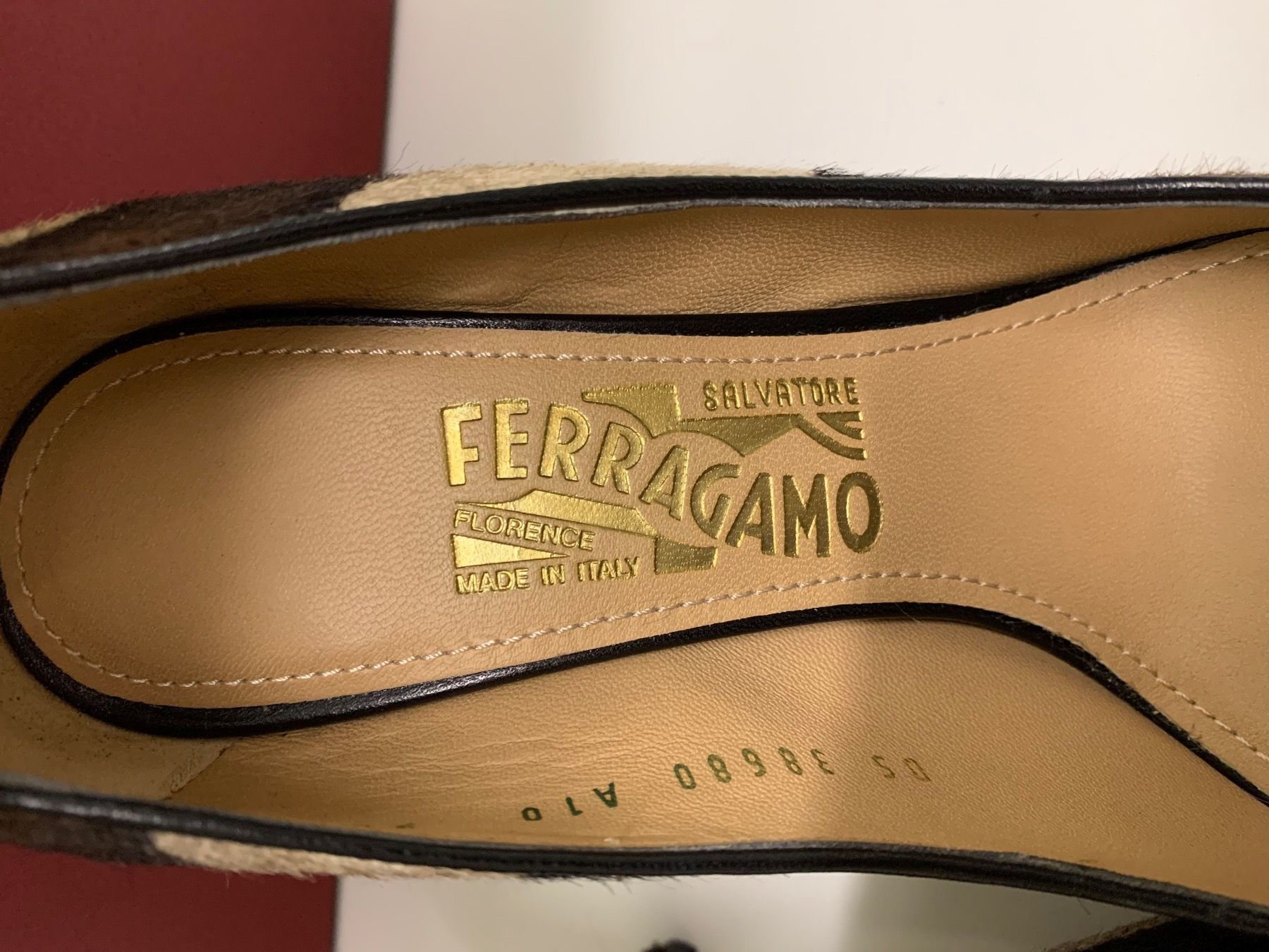 Scarpe da donna: Salvatore Ferragamo stiletto pumps – Nuovo e nell'imballaggio originale da Zürich venduto da LoveFashion76 3