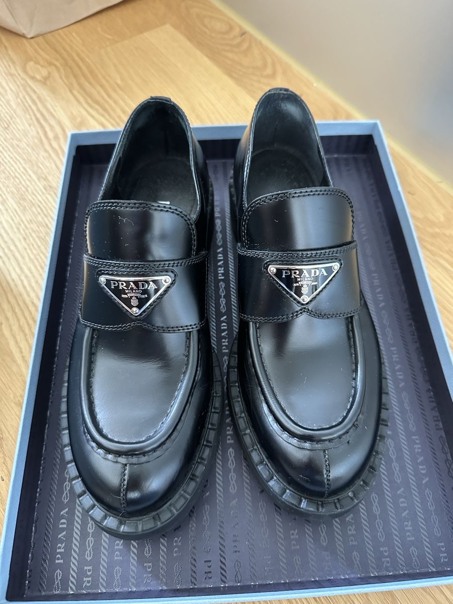 Prada Scarpe da donna: Prada Loafer – Usato da Neuhausen venduto da ann_t9kn
