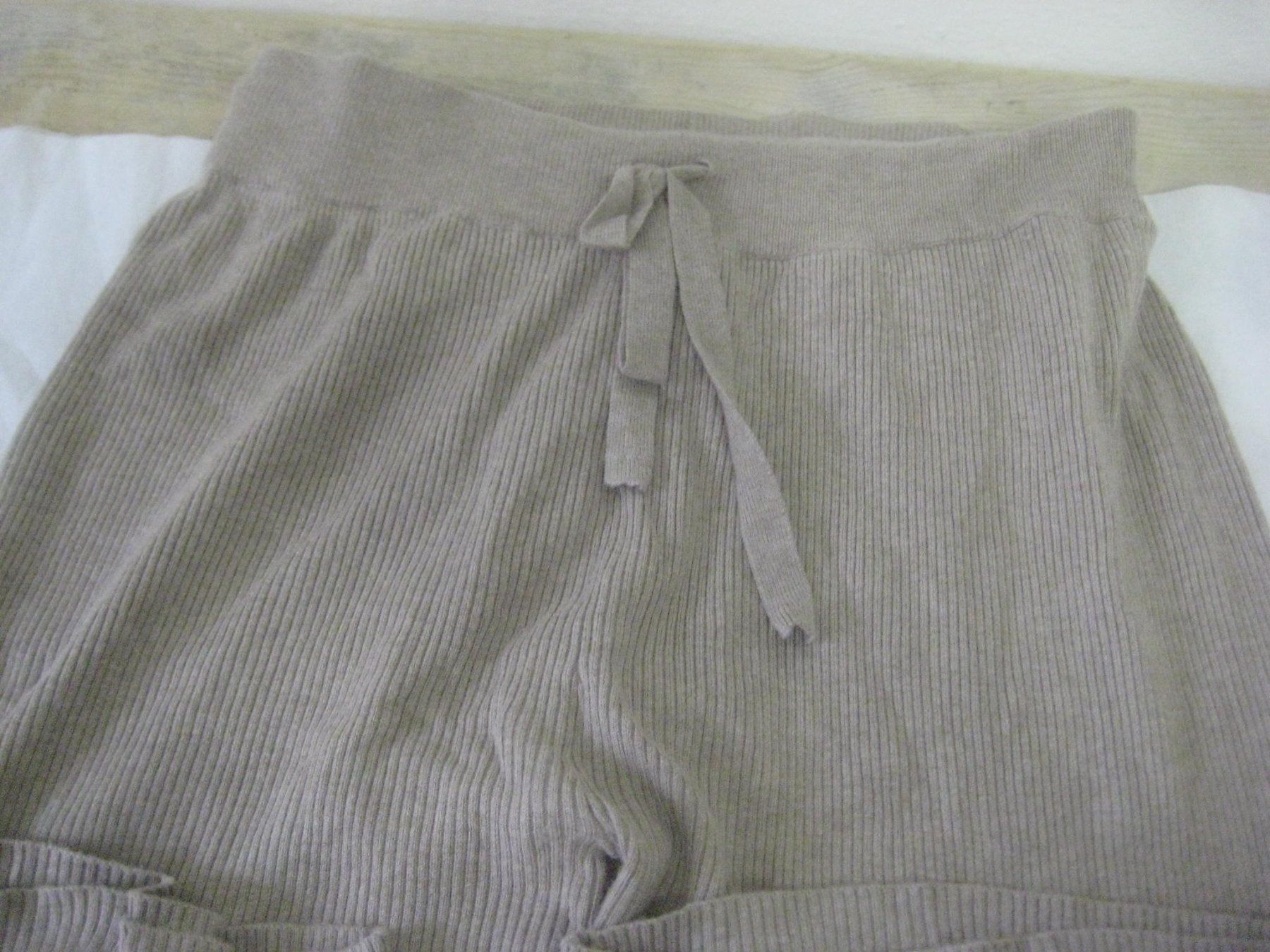 Hosen: DAMEN HOSE – Gebraucht aus Uster von flocke1 1