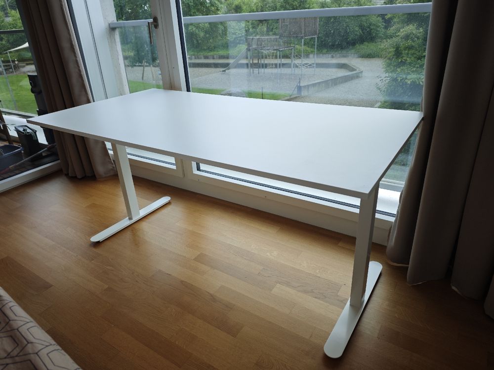 Scrivanie: Moderner Schreibtisch 160x80 cm – Wie neu – Usato da Thalwil venduto da dpu_w2xq