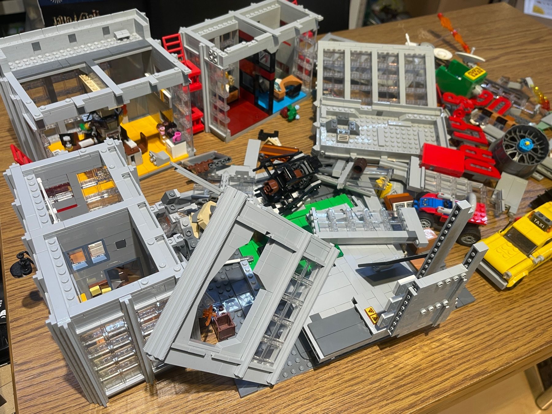 Lego Jeux de construction: Lego Super Heroes 76178 - Daily Bugle Used – D'occasion à Siglistorf par SwissBrickStore 2