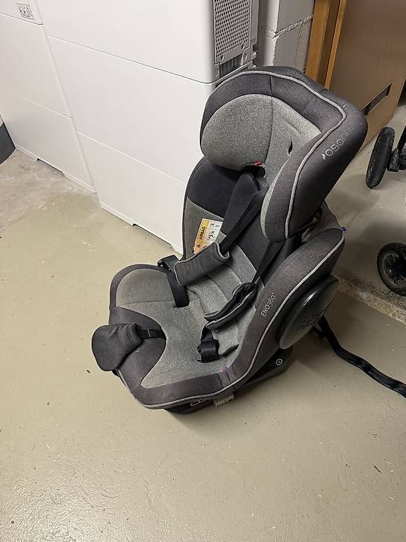 Seggiolini per auto: ENO 360 ISOFIX Kindersitz  – Usato da Müllheim-Wigoltgn venduto da mischdo