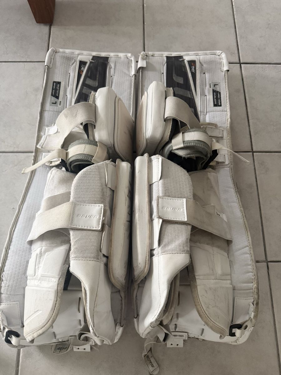 Bauer Protezioni & Imbottiture: Bauer Supreme 3S Beinschoner – Usato da Pfyn venduto da thi_rs87 1