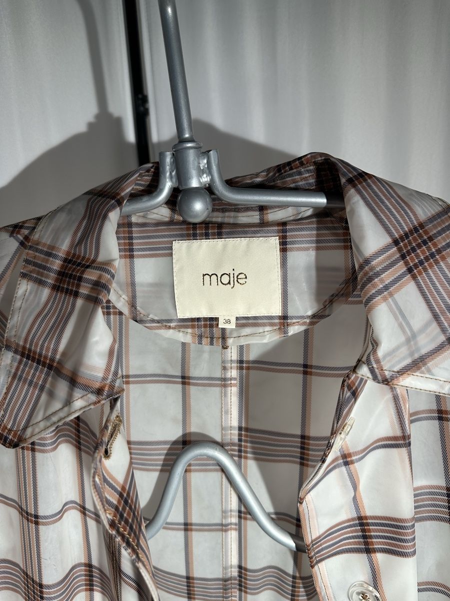Maje Cappotti: Langer Regenmantel von Maje – Usato da Winterthur venduto da CW99 2