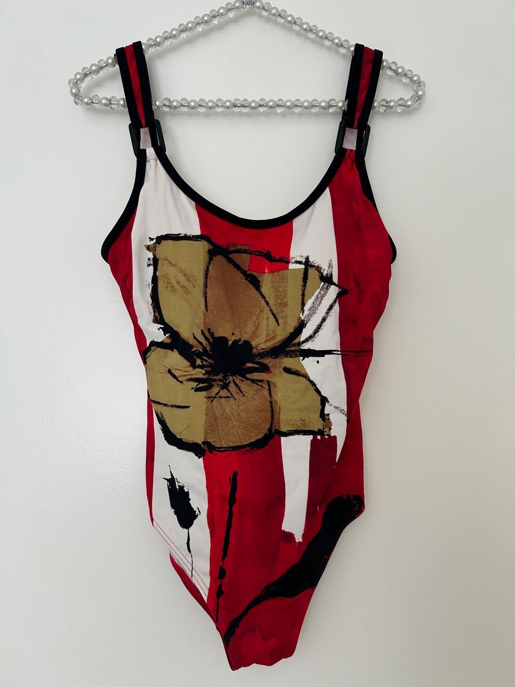 Badekleider & Bikinis: Sunmarin Badeanzug Gr.40 B, neuwertig – Neu (gemäss Beschreibung) aus Horn von Resvi