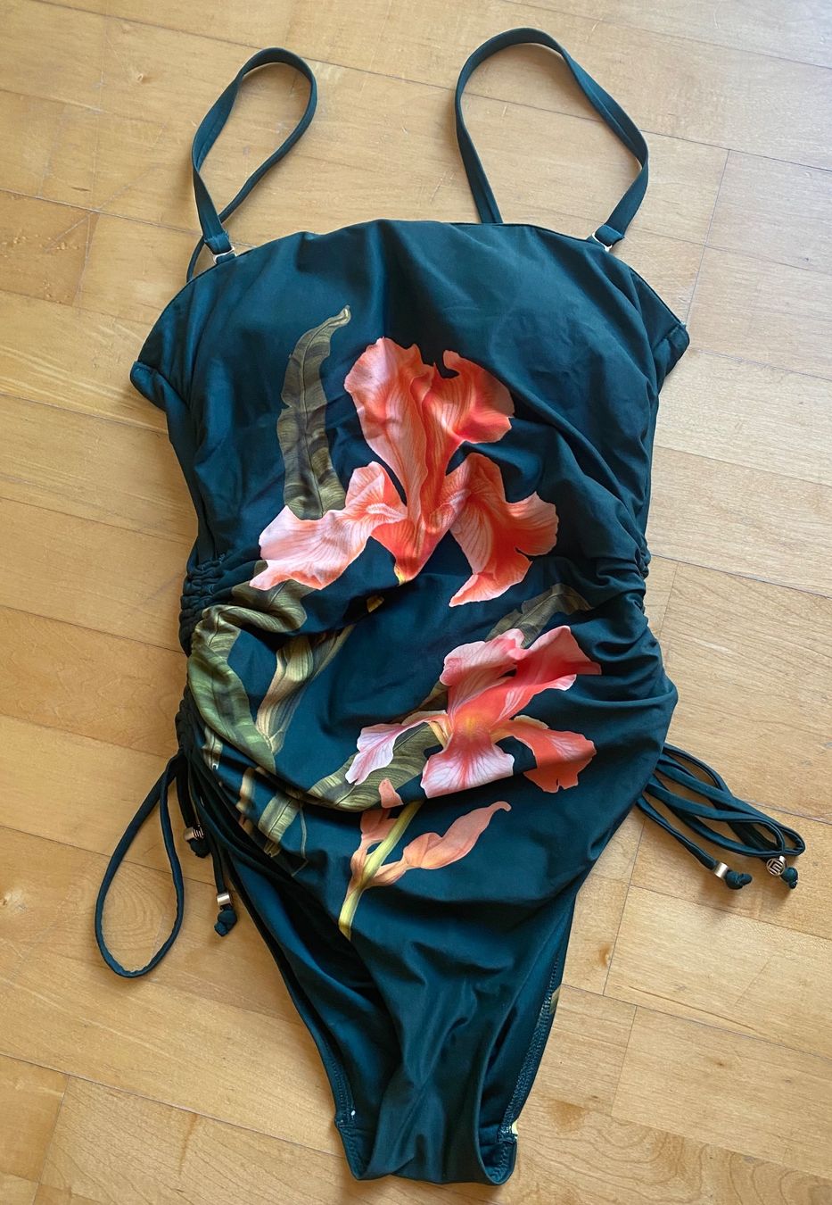Costumi da bagno & Bikini: Badeanzug – Nuovo (secondo la descrizione) da Maroggia venduto da ureiun
