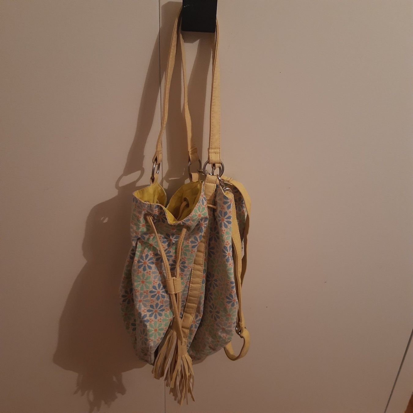 Taschen für Damen: Sommer Tasche mit Blumenmuster – Gebraucht aus Horgen von Amanda30 1