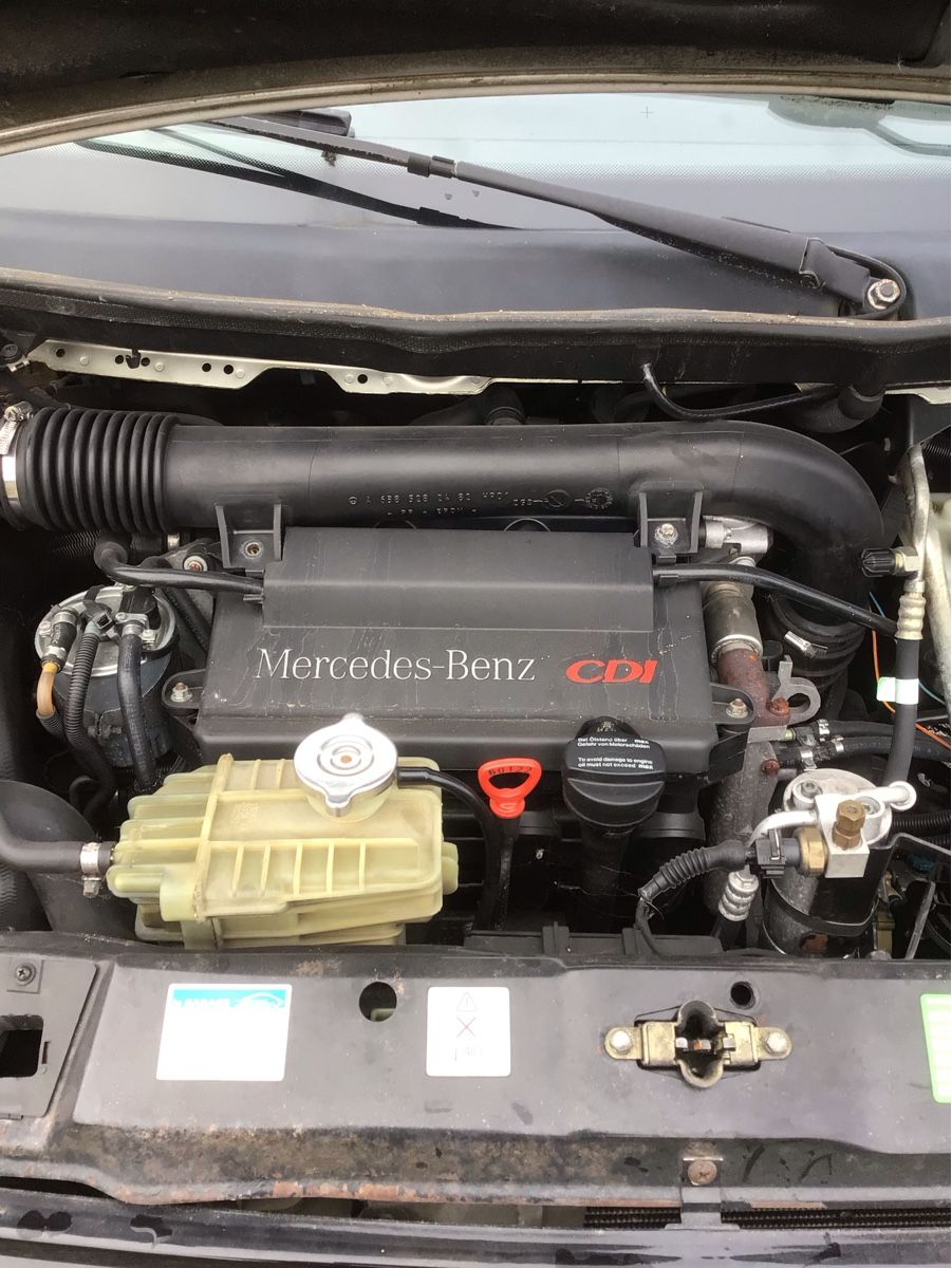 Mercedes-Benz Autos: Mercedes Benz V220 Cdi – Gebraucht aus Nänikon von Tyrrell015 3
