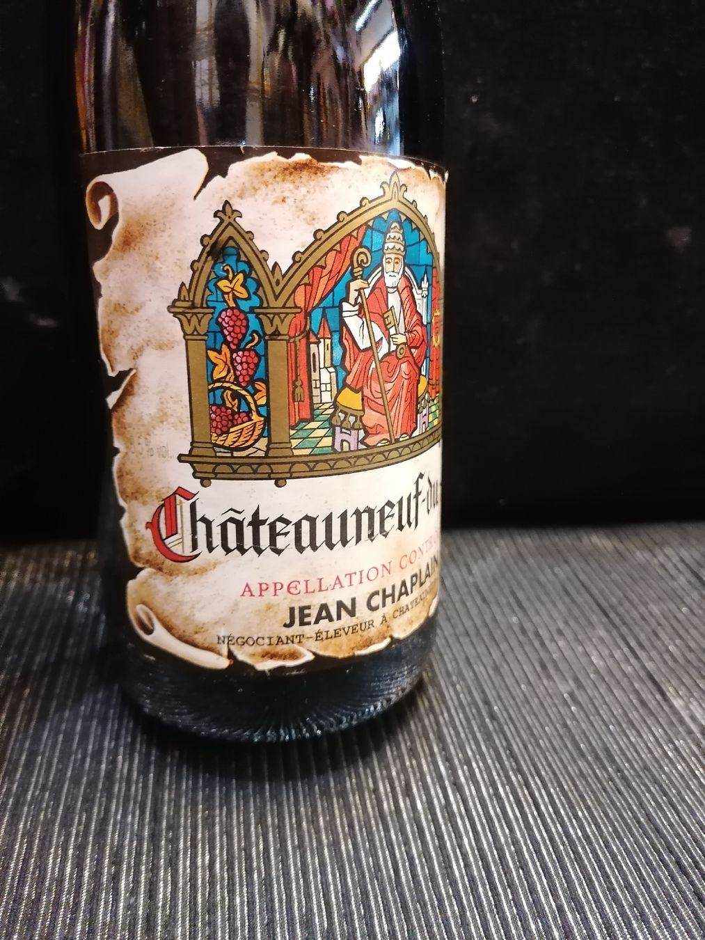 Vino: CHÂTEAUNEUF DU PAPE 1995 – Nuovo (secondo la descrizione) da Genève venduto da Leboucheoreilles 5