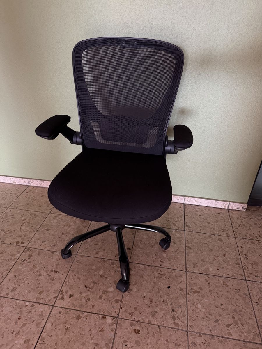 Chaises: Bürostuhl – D'occasion à Zürich par tas_k8d2 2