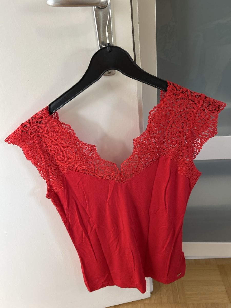 Morgan Tops: T-Shirt Morgan M – Neu und originalverpackt aus Oberdorf BL von Luka02