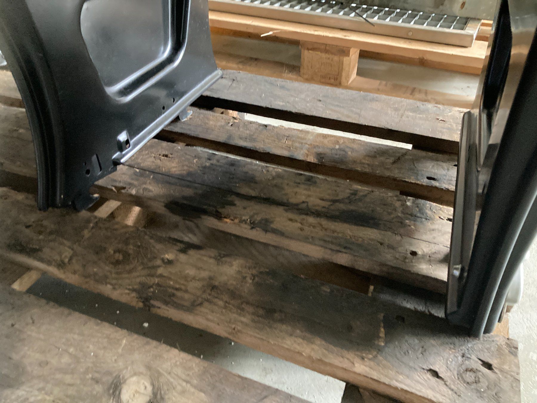 Mercedes-Benz Tutti pezzi di ricambio auto: Mercedes Benz Sprinter 903 Sitzbank 3er – Usato da Cham venduto da WB2223 2