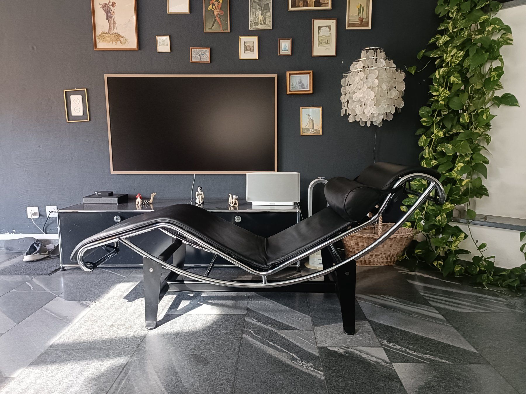 Le Corbusier Sedie a sdraio: Le Corbusier LC4 Liege Replica – Usato da Schmitten FR venduto da oldtimer82