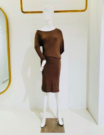Elegant Brown Jersey Dress - Perfect for Autumn Days!