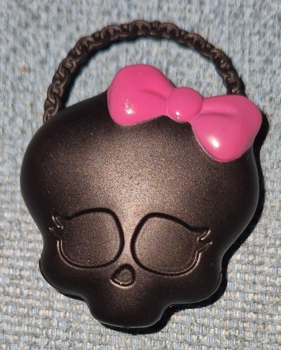 Poupées: Accessoire pour monster high – D'occasion à Couvet par Pioune