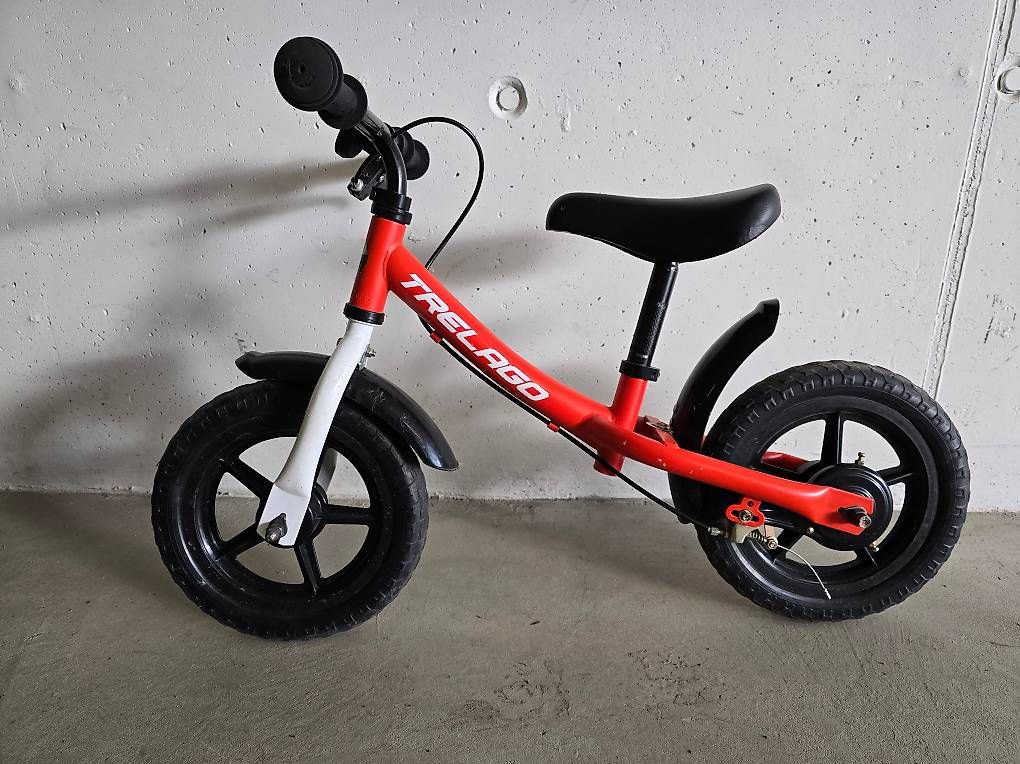 Trelago Veicoli per bambini: Laufrad Trelago 12" Red  mit Hinterradbremse – Usato da Würenlos venduto da Xperts