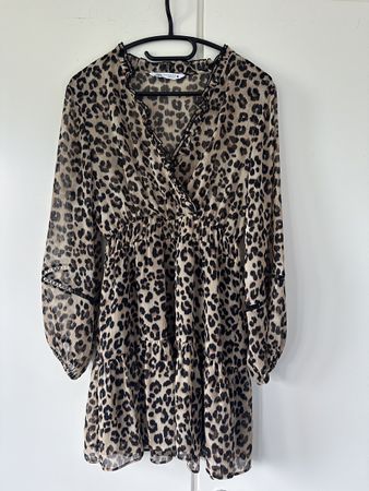 Zara Leo Kleid