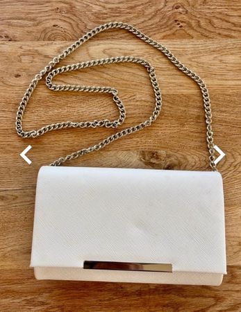 Weisse Clutch / Hochzeitstasche mit Kette zum abnehmen