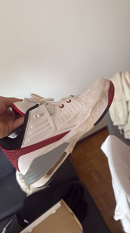 Scarpe da uomo: Jordan 3 taglia 40 – Usato da Pregassona venduto da sal_tp5h 1