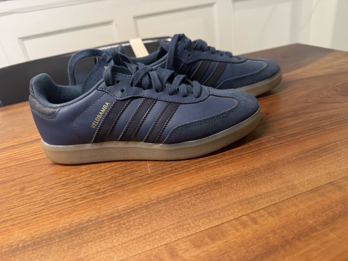 Adidas Scarpe da uomo: Velo Samba blau – Usato da Regensdorf venduto da Supermonkey89