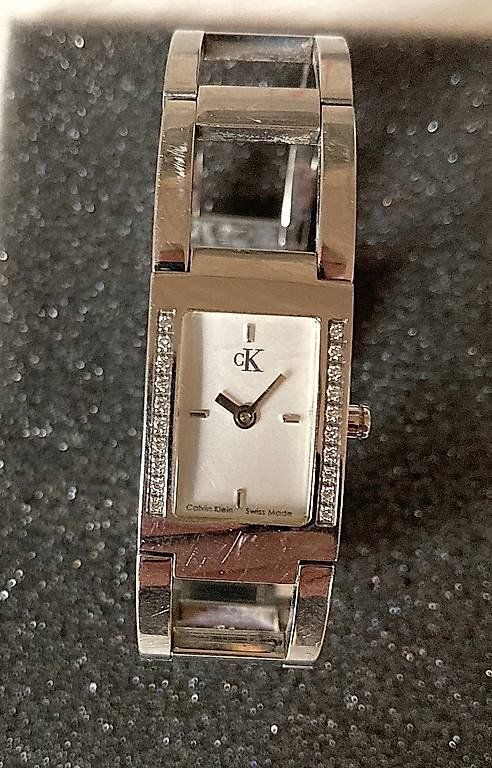 Calvin Klein Orologi: Calvin Klein Damen Uhr – Usato da Thalheim an der Thur venduto da erwin328