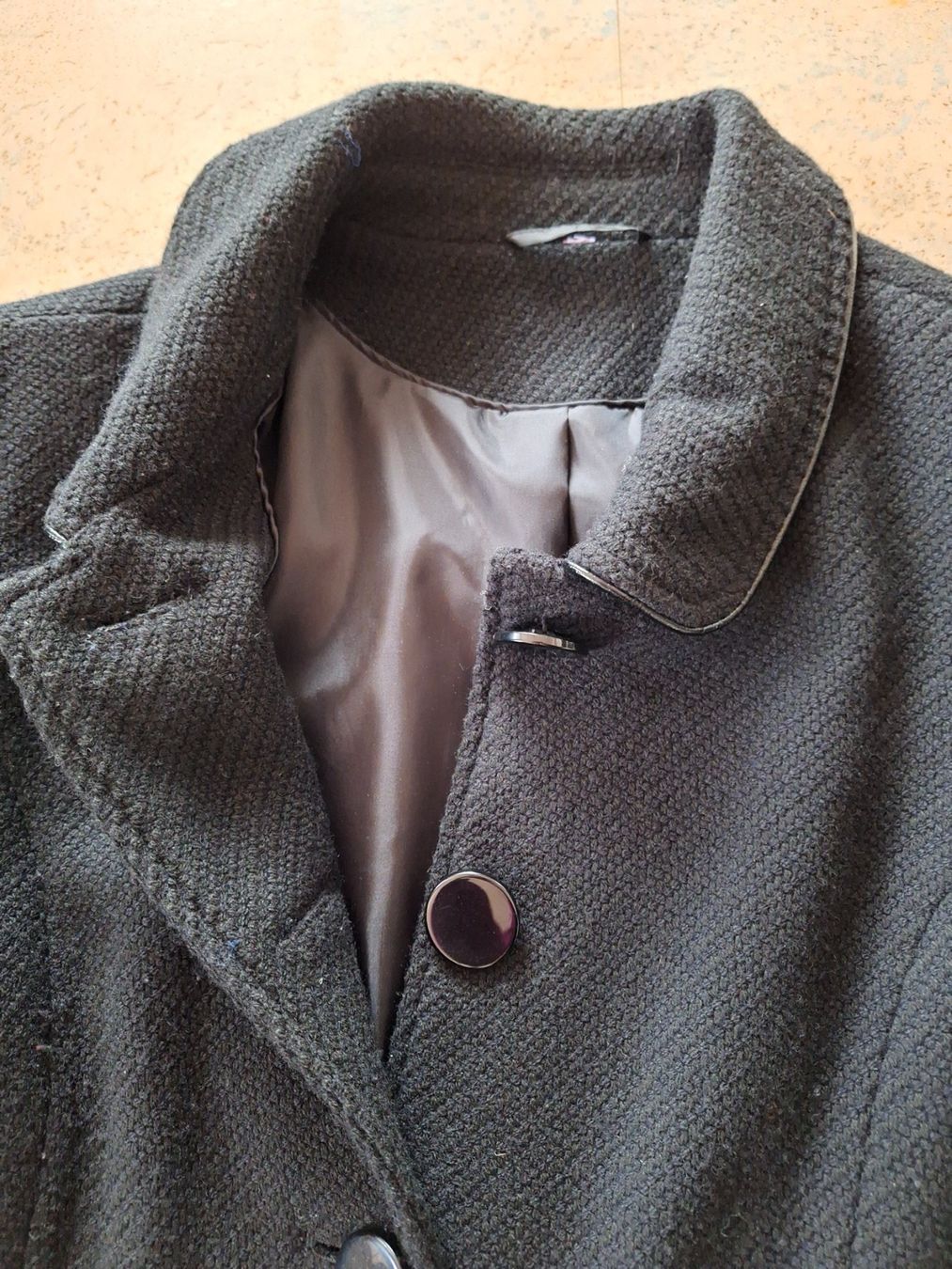 Cappotti: Damenmantel Gr.44 / Wolle / Viscose – Nuovo (secondo la descrizione) da Hettenschwil venduto da Schneuggi2 2