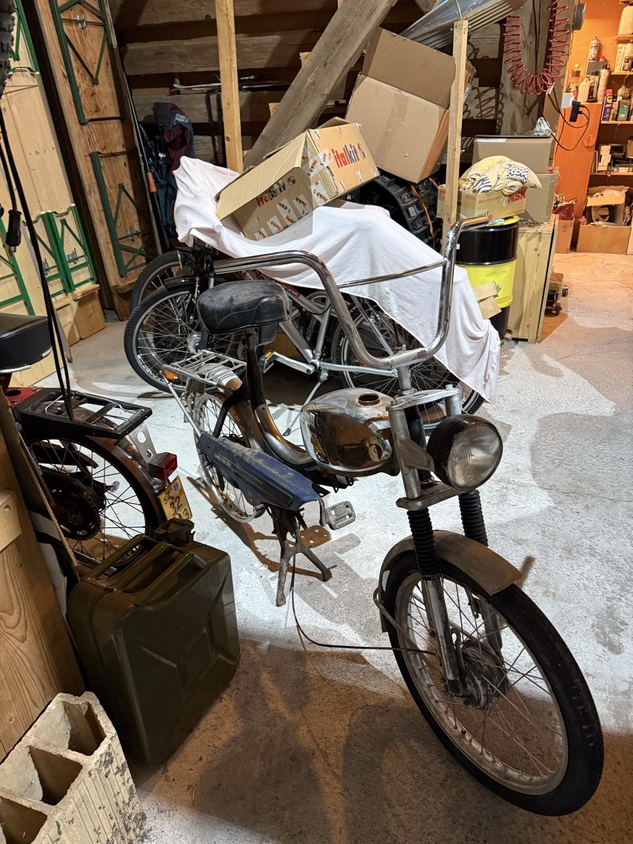 Zündapp Cyclomoteurs: Zündapp Belmondo Scheunenfund – Défectueux à Reichenburg par luk_r8lx 1
