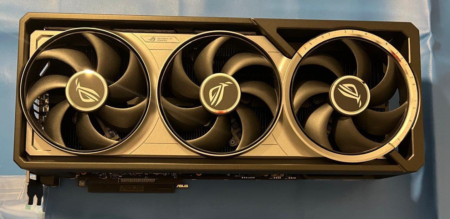 Asus Schede grafiche: ASUS ROG Astral GeForce RTX 5090 OC 32GB – Usato da Nesselnbach venduto da dco_9kft 1