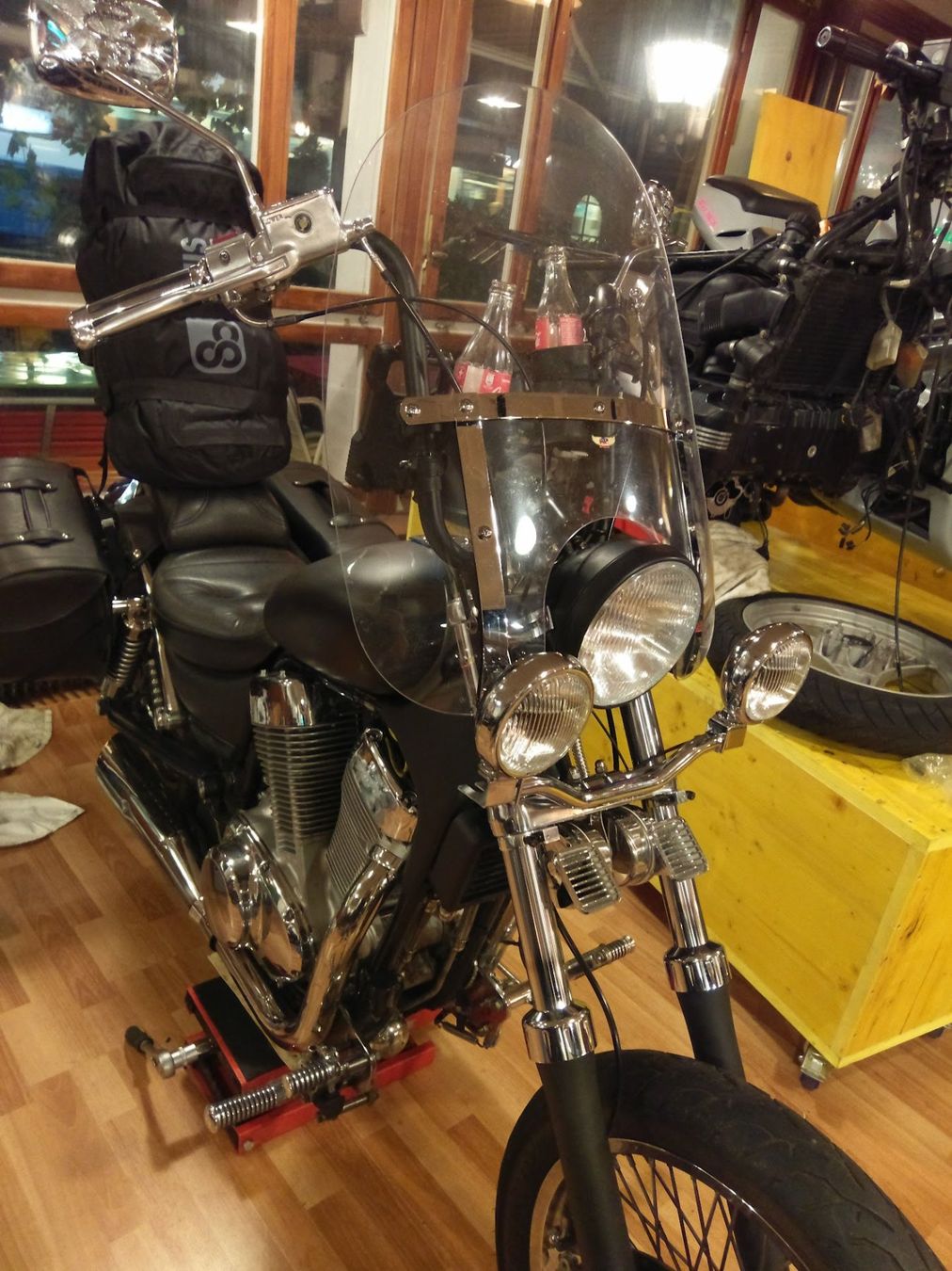 Suzuki Chopper: Suzuki Intruder VS 1400 – Gebraucht aus Dübendorf von e-schop24 3