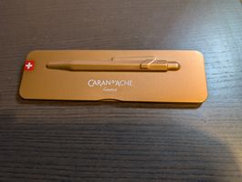 Caran d'Ache Kugelschreiber Brut Rose - Neu
