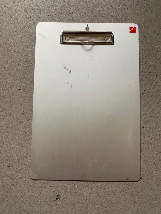 Klemmbrett/Clipboard Für DIN A4, Rot-transparent, 5511-12