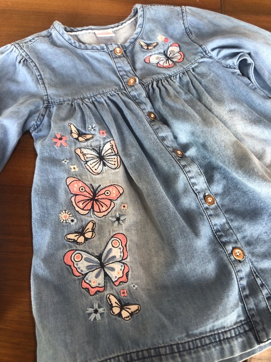 Camicette, T-shirt & Top: Bluse, Grösse 98 / 104 – Usato da Widen venduto da Swiffylein 1