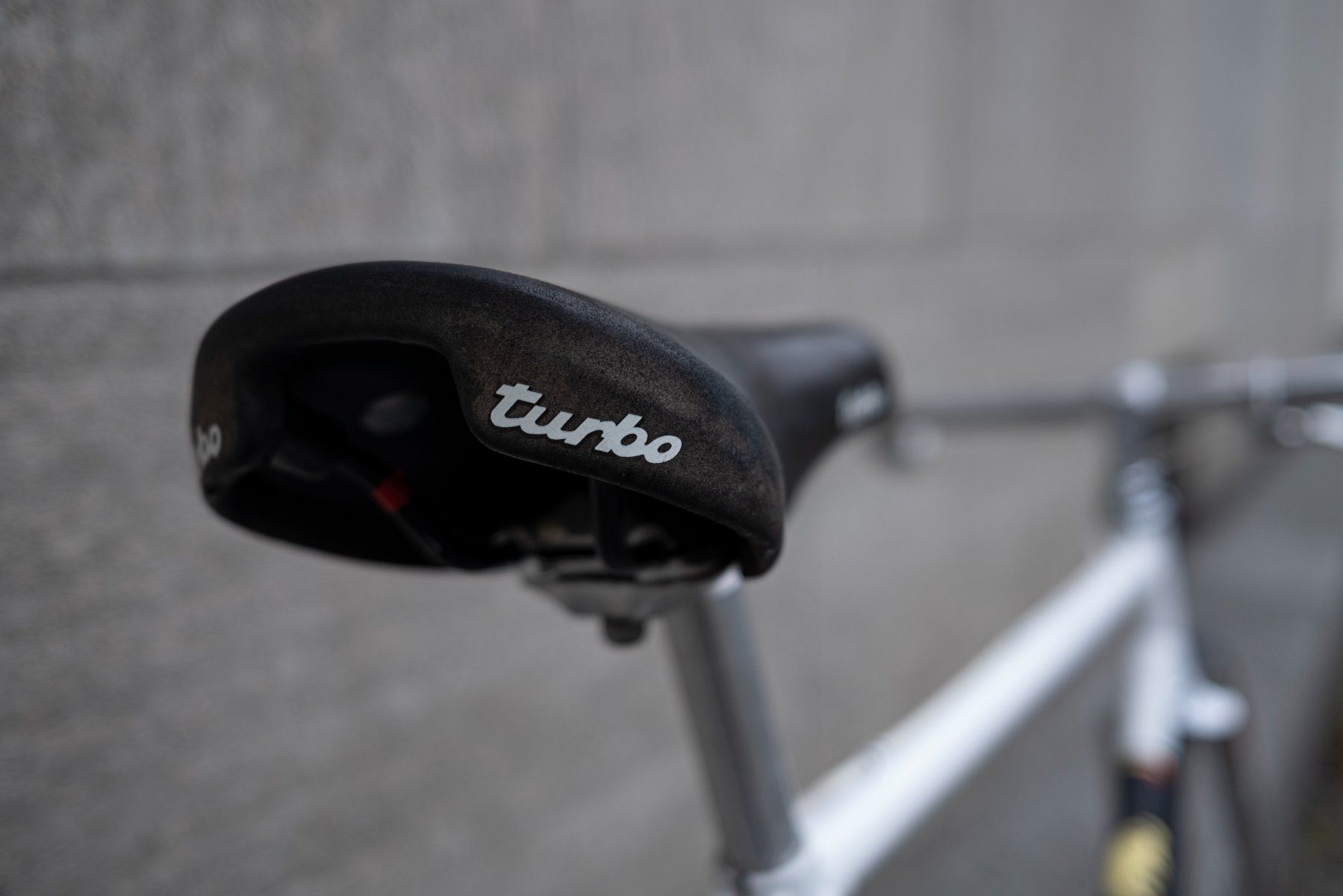 Campagnolo Biciclette: Weisses Singlespeed Velo mit Campagnolo Komponenten – Usato da Zürich venduto da joe-c 9