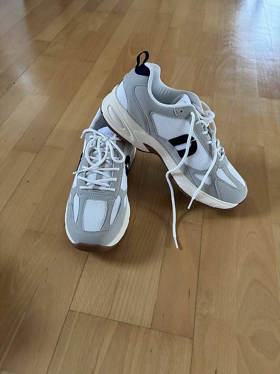 Chaussures hommes: Odaje Max 44 – D'occasion à Würenlos par max_jx9y 1