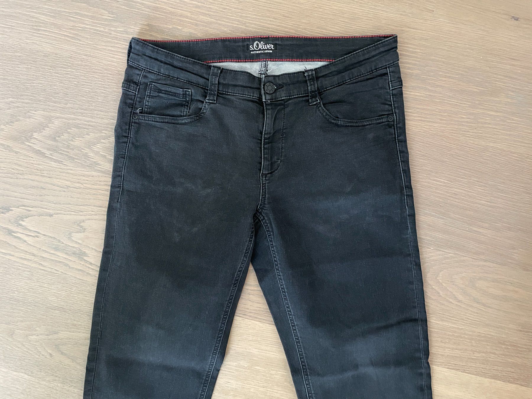 S.Oliver Pantaloni: Schwarze S.Oliver Jeans, Grösse 176 big – Usato da Rüschlikon venduto da user999 1