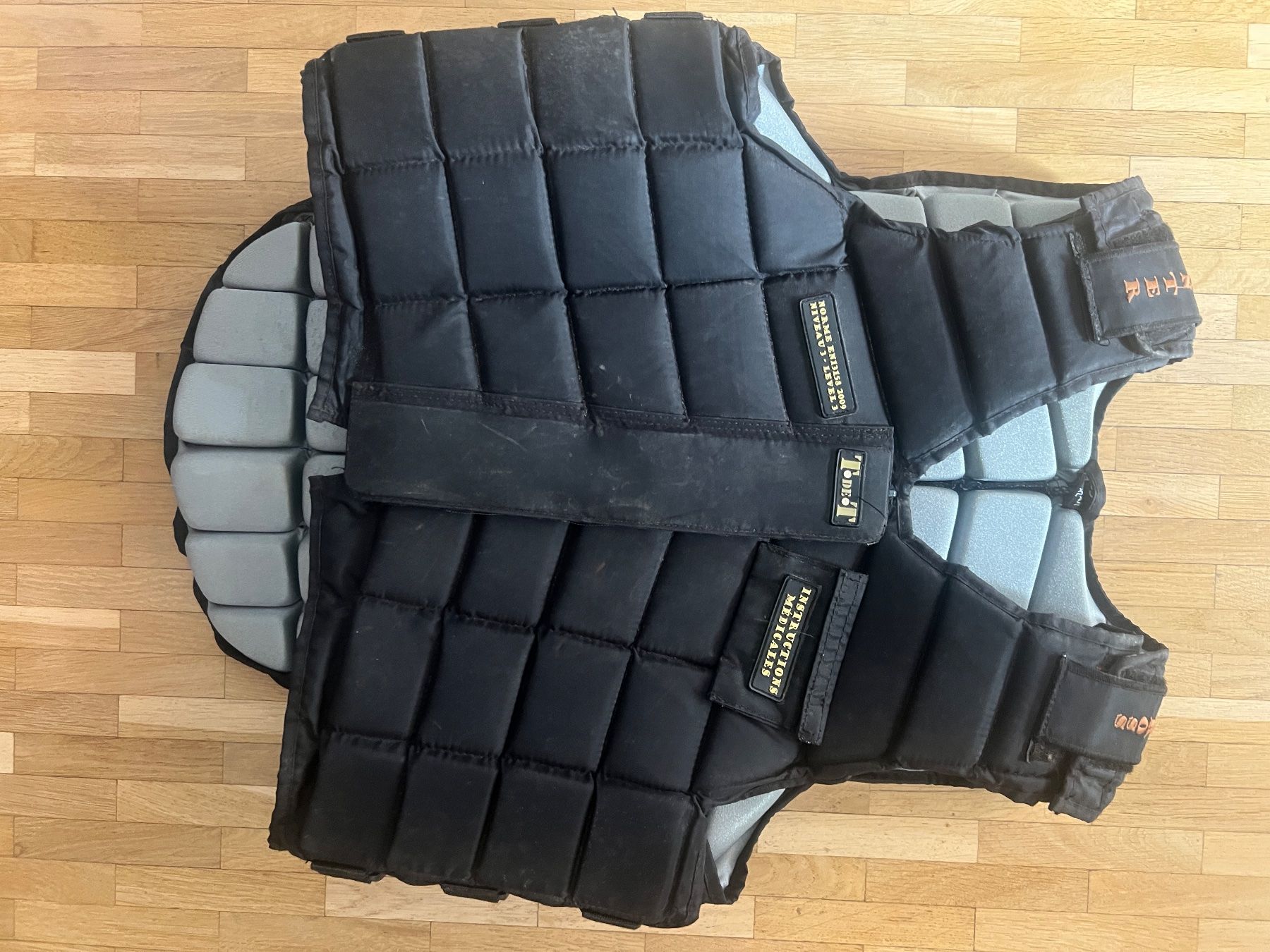 Protezioni & Imbottiture: Gilet de protection équitation – Usato da Nyon venduto da nat_w9z6
