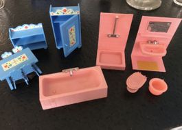 Puppenmöbel Babystube Puppenstube antik Plastikmöbel Haus