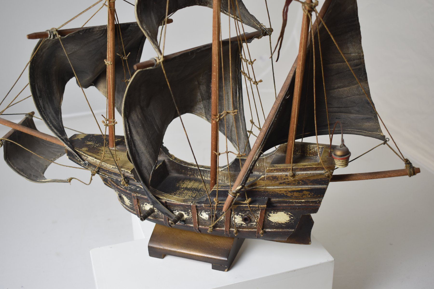 Kit di modellismo & Modellini statici: Segelschiff-Modell, Santa Maria – Usato da Interlaken venduto da schatzkiste_seeburg 2