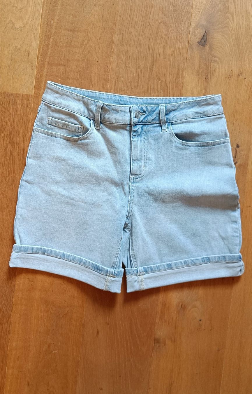 Jeans: Jeansshorts hellblau – Neuf (Voir description) à Elsau par lod_7hln