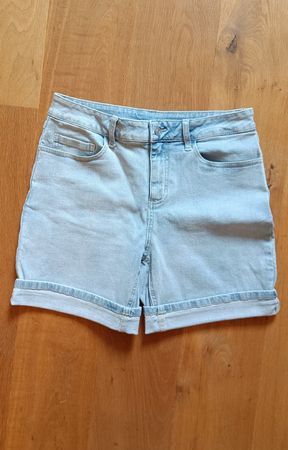 Jeansshorts hellblau