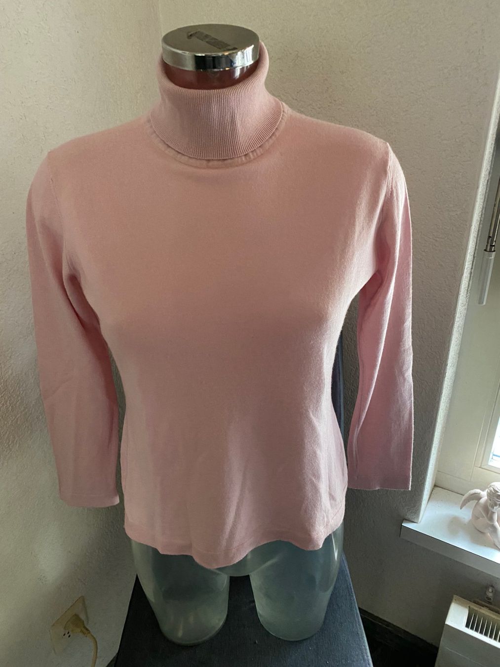 Pullover & Sweatshirts: Rollkragenpulli rosa Grösse XL – Gebraucht aus Allenwinden von Obalu