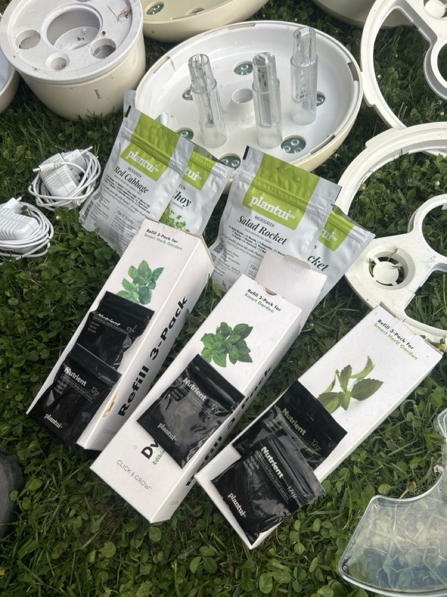 Growbox Altro: Plantui Smart Garden - Indoor - – Usato da Rorschach venduto da delia84