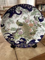 Dekorteller Japan Porzellan Pfau Motiv mit Ständer