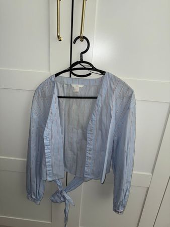 Stylische H&M Bluse Gr. 34 gestreift
