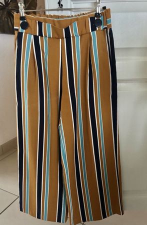 Zara Hose gestreift braun/blau/weiss Grösse XS
