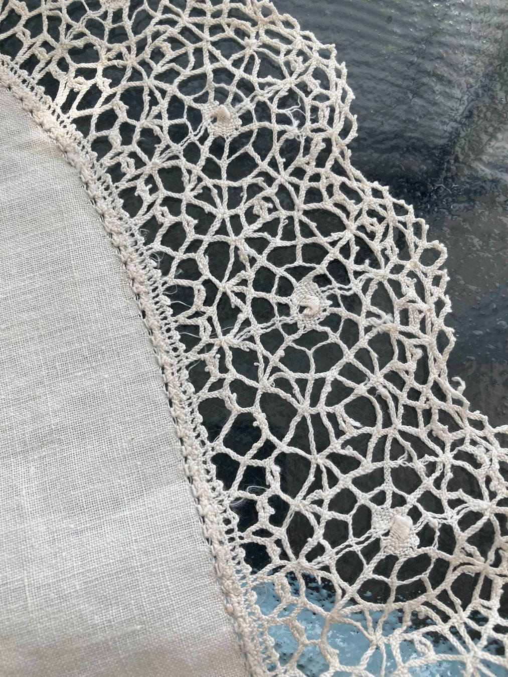 Altra biancheria da tavola: Wunderbares, antikes Deckchen, Leinen, 56 x 33 cm – Usato da Zürich venduto da einefreude 1