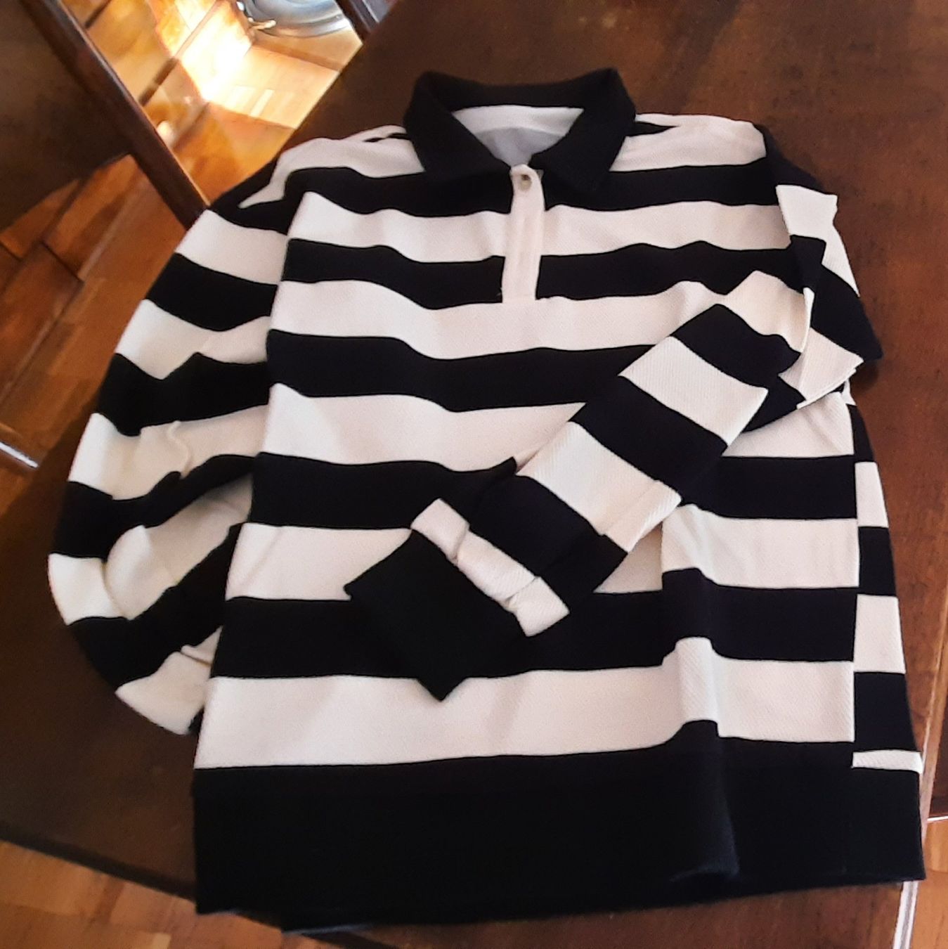 Maglioni & Felpe: Pulli breit gestreift schwarz/beige – Nuovo (secondo la descrizione) da Kilchberg ZH venduto da F27081987
