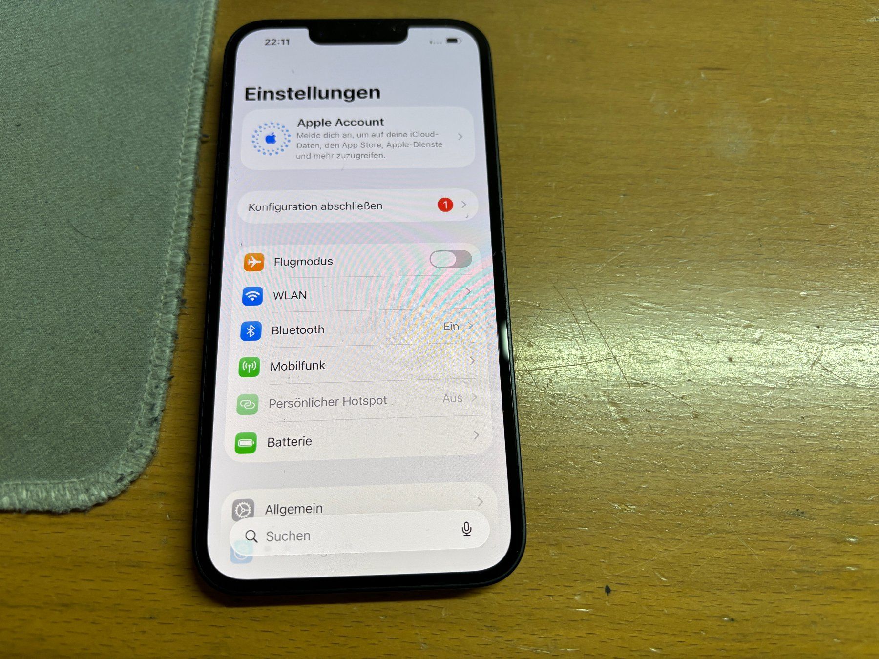 Apple Portables: Iphone 16E 128Gb – D'occasion à Au SG par bah_6f5w 3